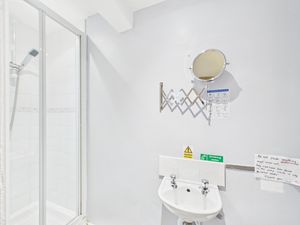 Photo 8- click for photo gallery